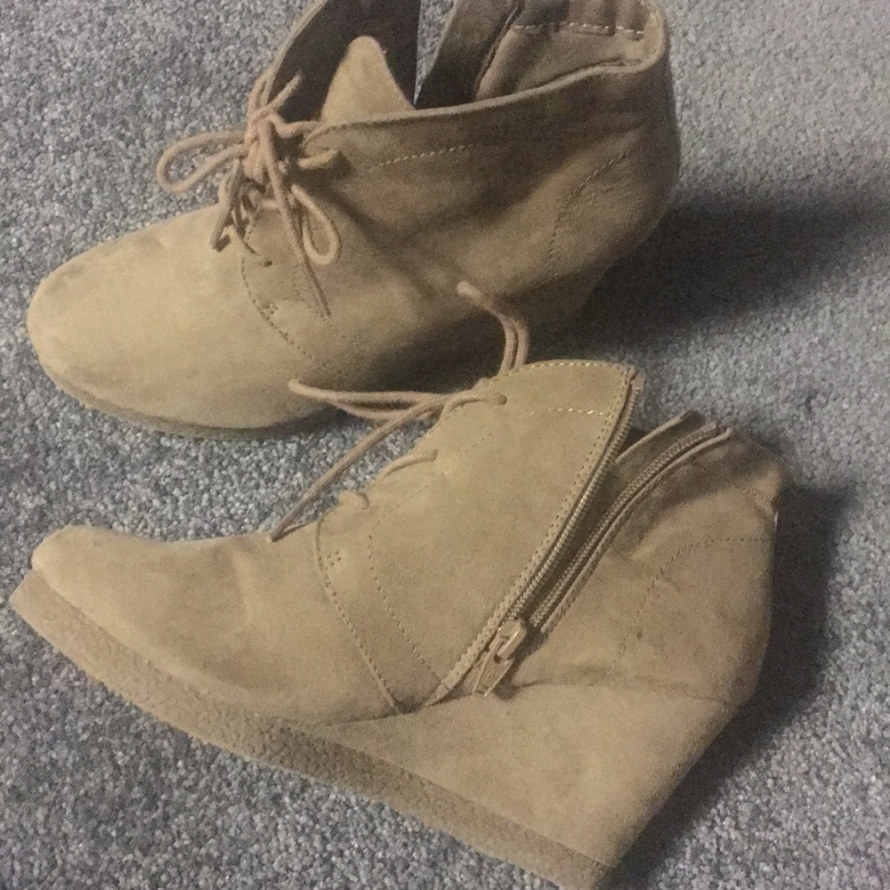 Booties (wedges)